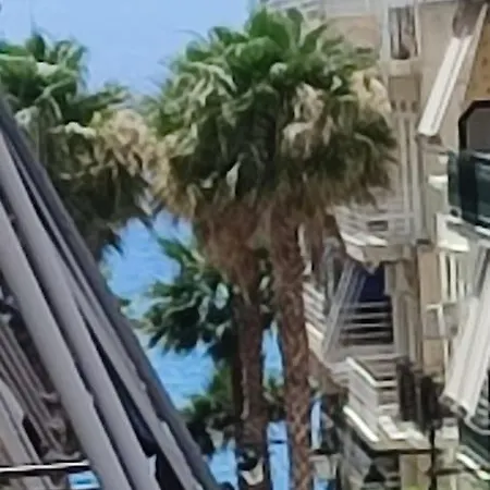 Apartment Loutraki Apartamento