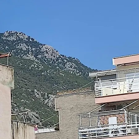 شقة Apartment Loutraki لوتراكي